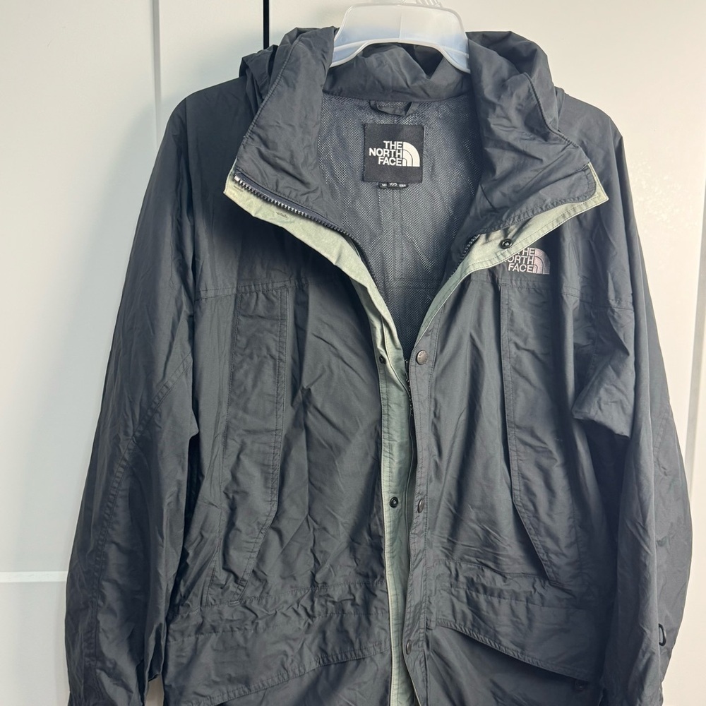 The North Face Mens Jacket Coat Size XL Black with Green accent Winter Outerwear - Picture 6 of 10